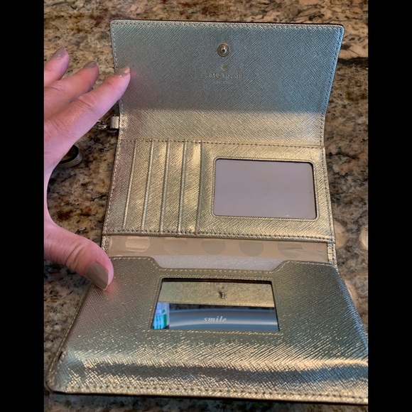 KATE SPADE CEDAR STREET IPHONE 6 / 6S WRISTLET - Picture 6 of 7